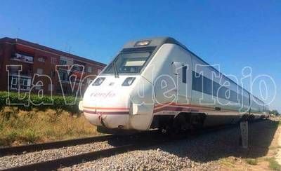 Se reabre la línea ferroviaria Talavera-Madrid tras arrollar un tren a una mujer de 71 años