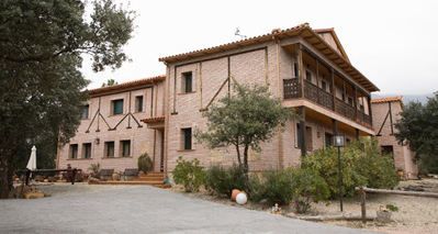 ÚLTIMA HORA | Dos fallecidos en La Iglesuela por la explosión de una caldera en una casa rural