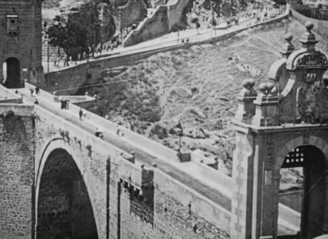 El vídeo de Toledo en los años 20: aguadores, panaderos ambulantes.