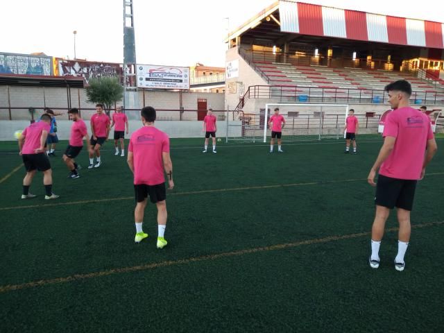 FÚTBOL | CF Talavera-CD Torrijos, mañana en Ajofrín