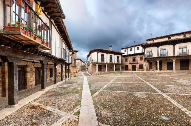 Castilla-La Mancha registra el mejor mes de octubre de la historia en volumen de viajeros alojados y en pernoctaciones