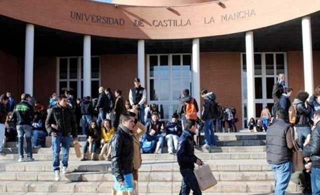 La Junta implanta el Máster en Física y Matemáticas en la UCLM