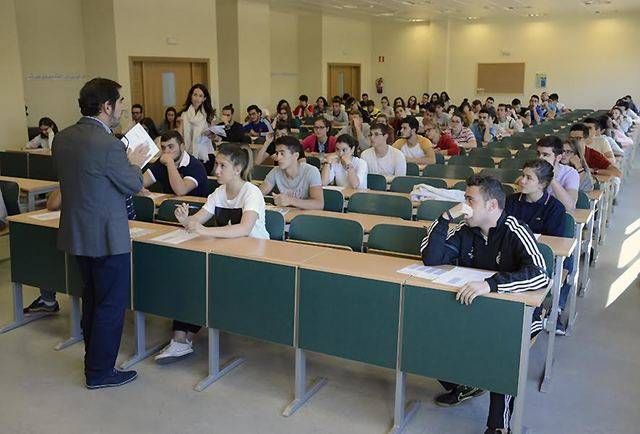 La UCLM realizará la EvAU los días 4, 5 y 6 de julio y previamente habrá un nuevo examen de acceso a la universidad 