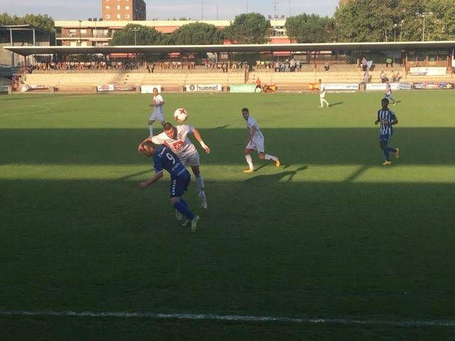 Un Talavera desconocido cae 0-3 ante Rayo Majadahonda