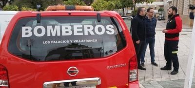 Un incendio calcina una nave de metalurgia de 2.000 m2