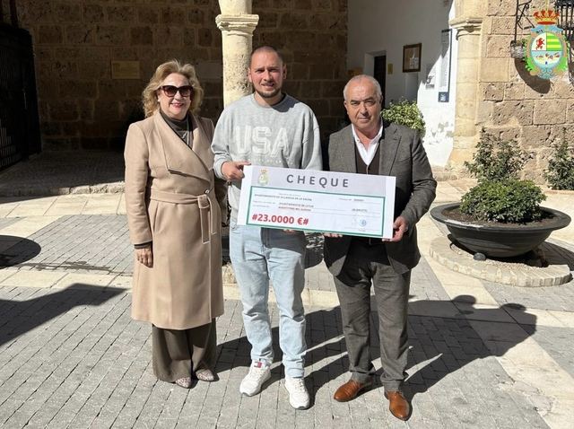 Villaseca de la Sagra entrega a Letur la recaudación de su festival taurino benéfico