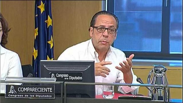  Álvaro Pérez, el Bigotes, en el Congreso de los Diputados