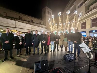 Talavera inaugura su alumbrado navideño