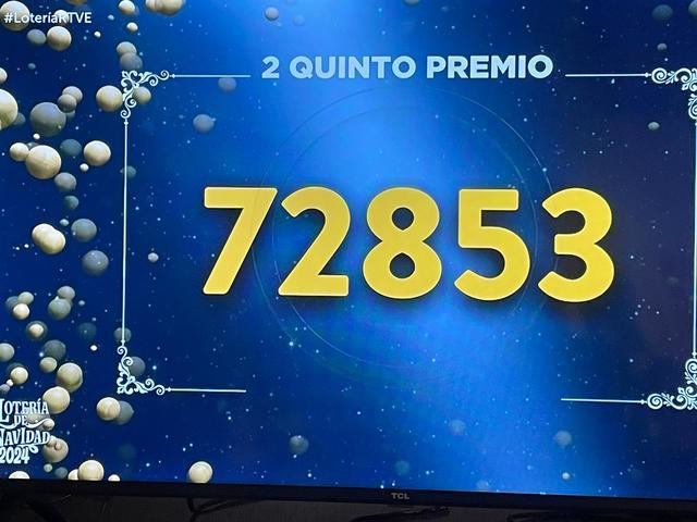 Sale otro quinto premio: 72.853