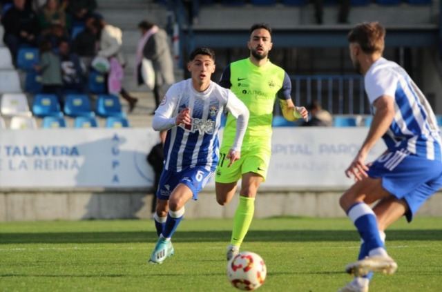 El CF Talavera brilla en El Prado y aplasta a la UD Sanse con 4-0