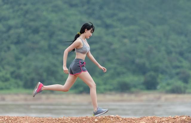 ¿Conoces los beneficios de realizar deporte al aire libre?