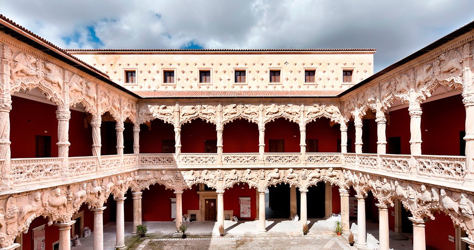 (Sigüenza - ©Turismo de Castilla-La Mancha, David Blázquez) )